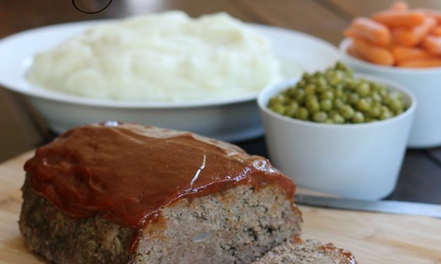 Easy Slow Cooker Meatloaf