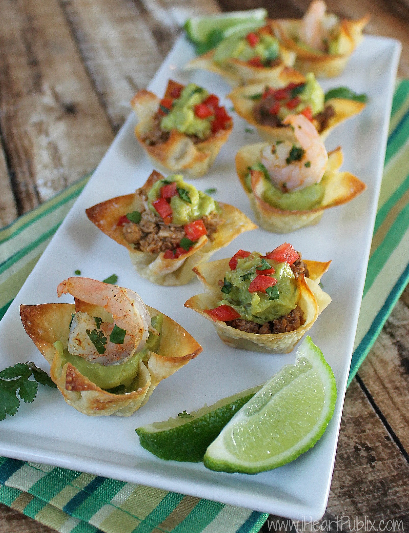 Southwestern Wonton Cups Easy Delicious Game Day Recipe Grab A Great Deal With The Upcoming Sabra Bogo Buy Snap Score Promo
