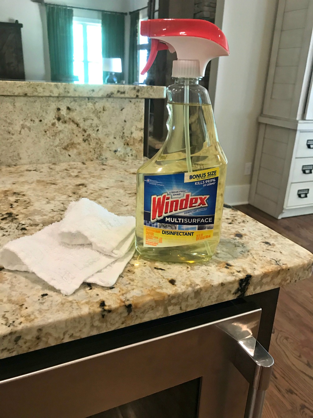 Get A Great Clean Throughout Your Home & Save Big On Windex® Products