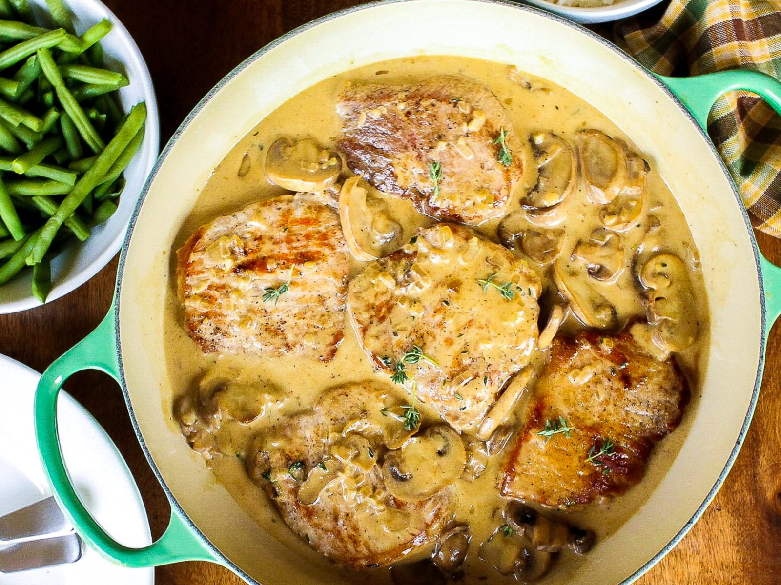 Smothered Pork Chops – Super Meal For The BOGO Sale On Pork At Publix!