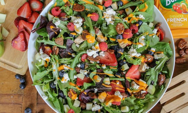 Berry Summer Salad With Chicken – Quick & Easy Recipe For The Wish-Bone Dressing Sale At Publix