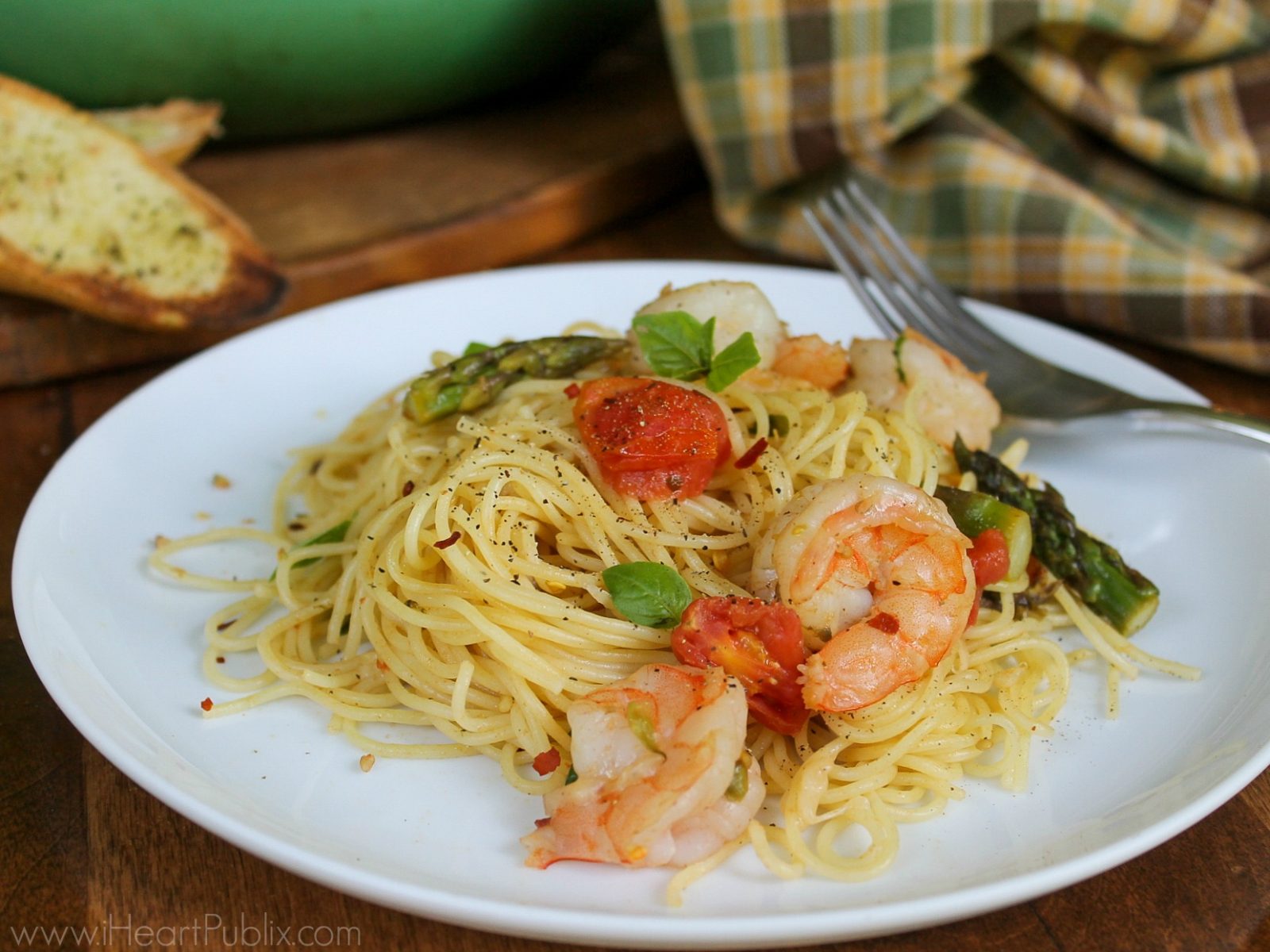 Lemon Garlic Shrimp & Asparagus Pasta Super Meal For The Sales At
