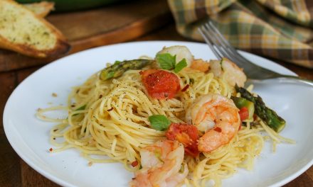 Lemon Garlic Shrimp & Asparagus Pasta- Super Meal For The Sales At Publix