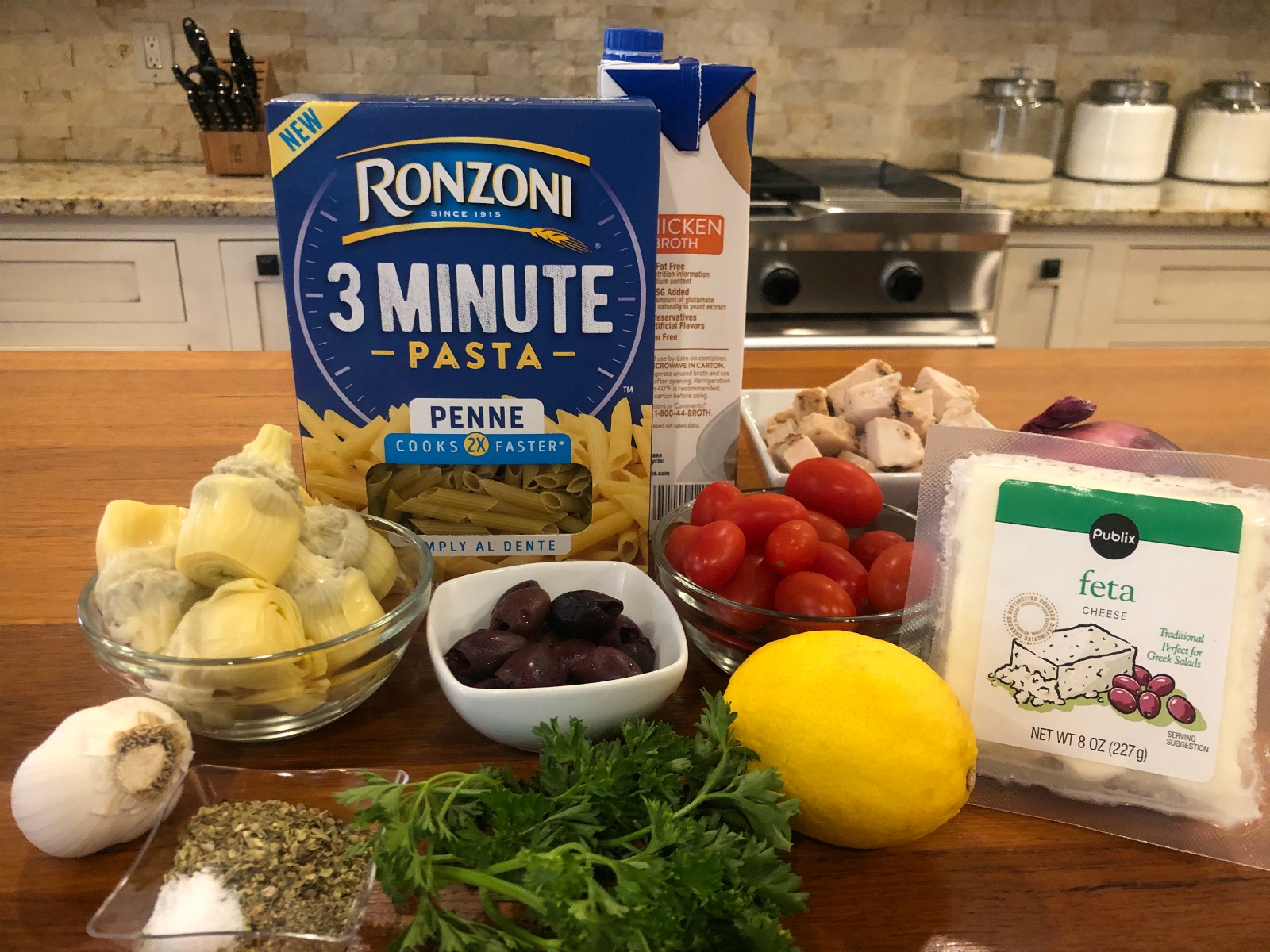 5 Minute Greek Chicken Penne on I Heart Publix