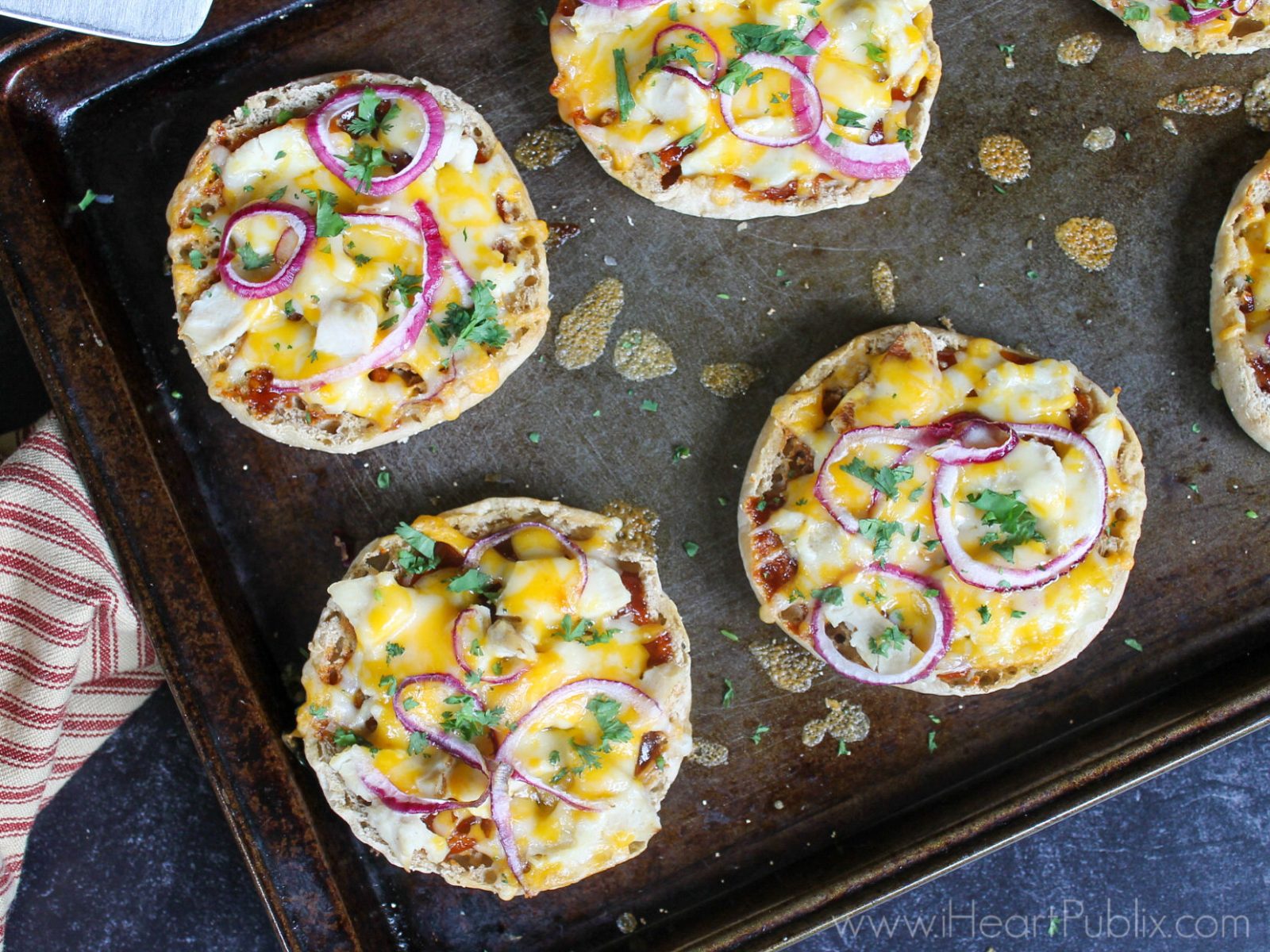 BBQ Chicken English Muffin Pizzas – Super Meal To Go With The Sales At Publix!