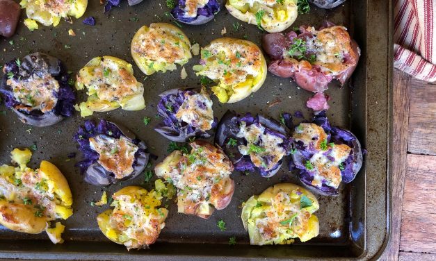 Parmesan Rosemary Smashed Potatoes – Delicious Side Your Whole Family Will Love