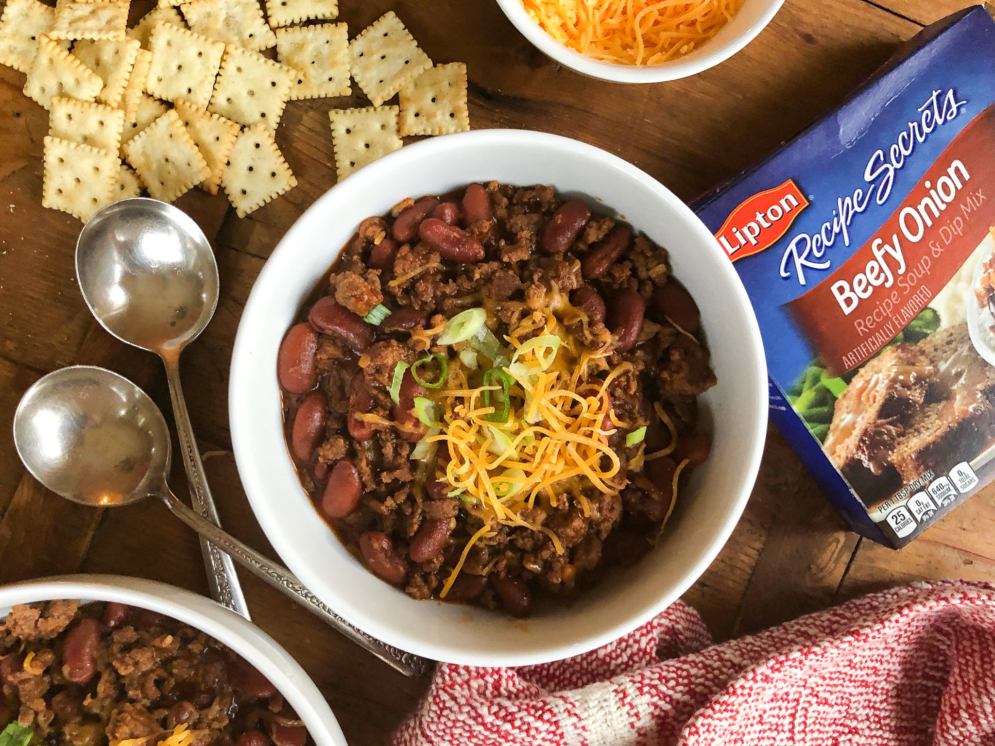 Serve Up This Fast 'n Easy Chili When You Need A Meal In A Flash + Save On Lipton Recipe Secrets At Publix on I Heart Publix 1