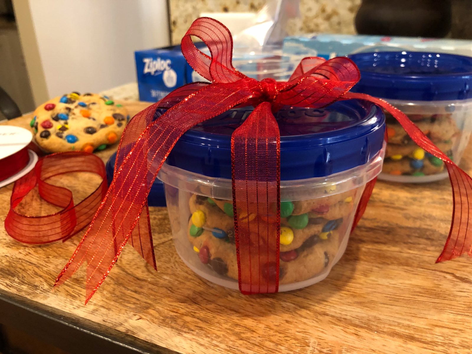 Ziploc® Brand Bags & Containers Make Gift Giving Easy – Limited Edition Designs Available At Publix