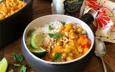 Easy Butternut & Chickpea Curry Over RiceSelect Organic Jasmati Rice
