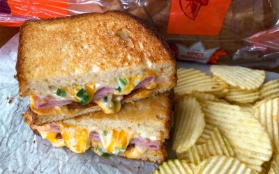 Piggy Popper Melt – The Ultimate Sandwich Made With NEW KING’S HAWAIIAN® Honey Wheat Sliced Bread