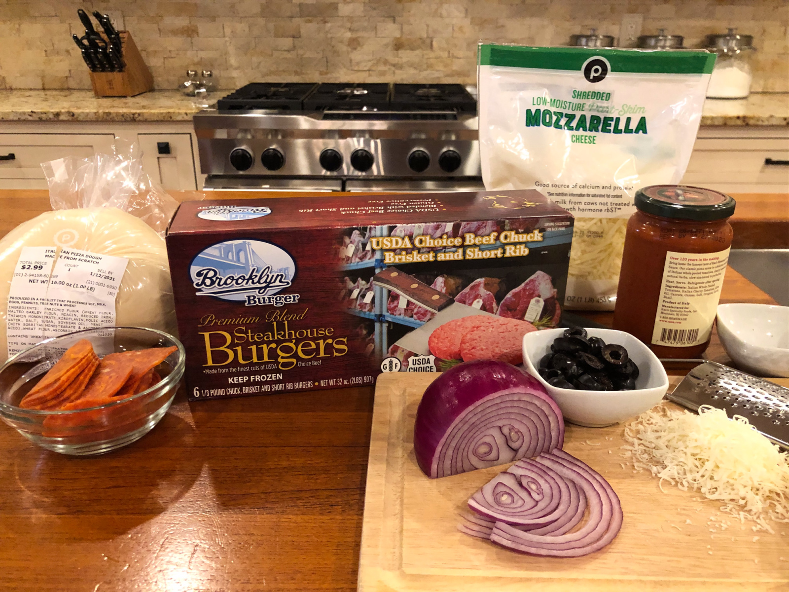 Pizza Burger Pockets - Try This Family Favorite Dinner Recipe! on I Heart Publix