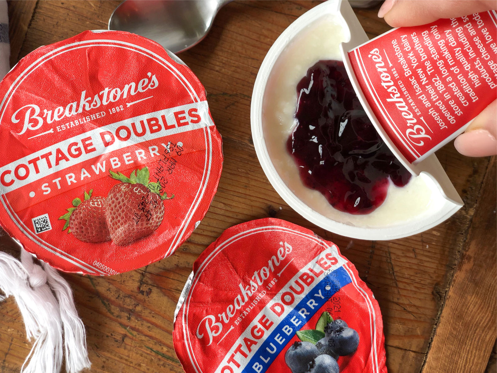Breakstone’s Cottage Doubles Blueberry Scrumptious Snacking Made Easy - Breakstone’s Cottage Doubles Are On Sale 5/$5 At Publix on I Heart Publix 1