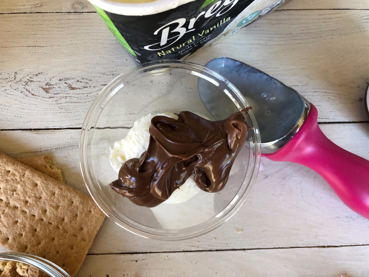 Bunny S'mores Sundae on I Heart Publix 6