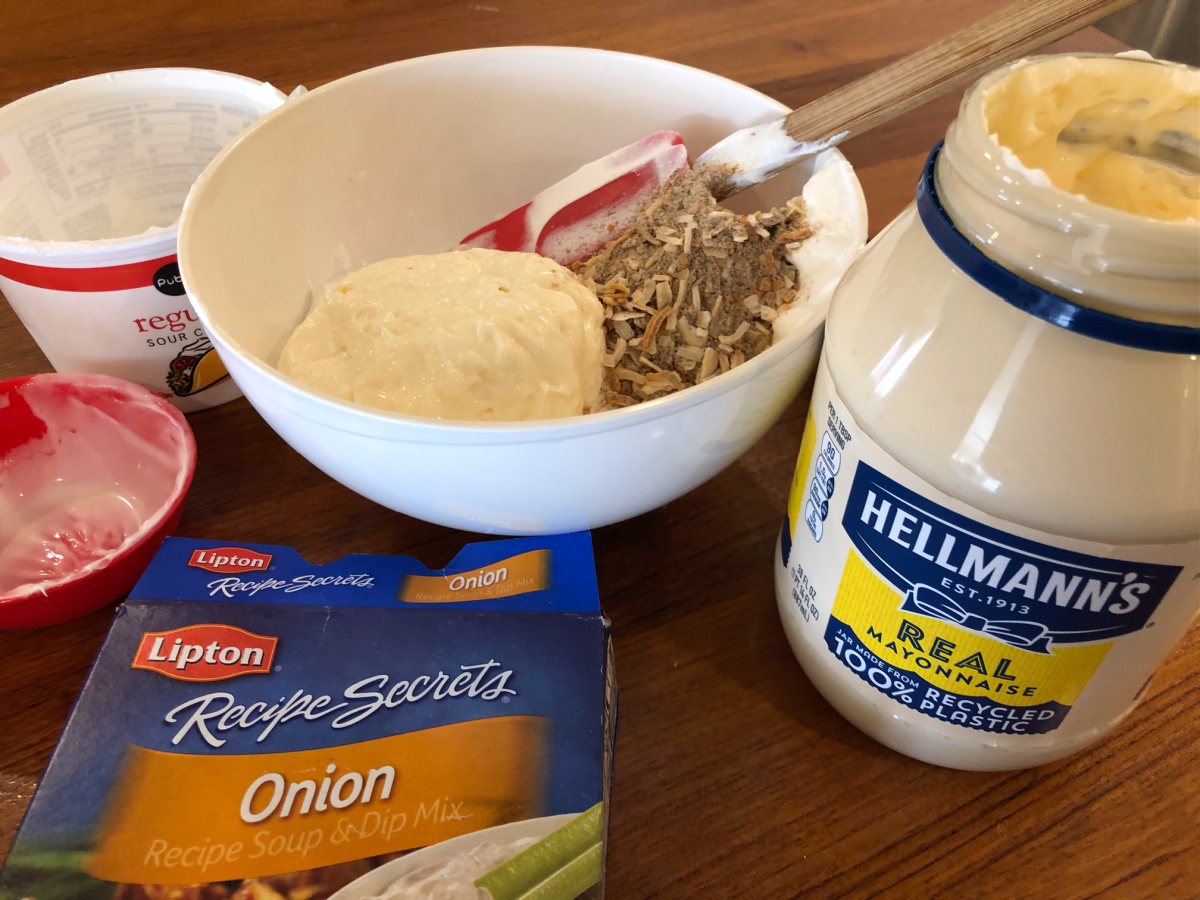 Creamy Onion Dip on I Heart Publix 1