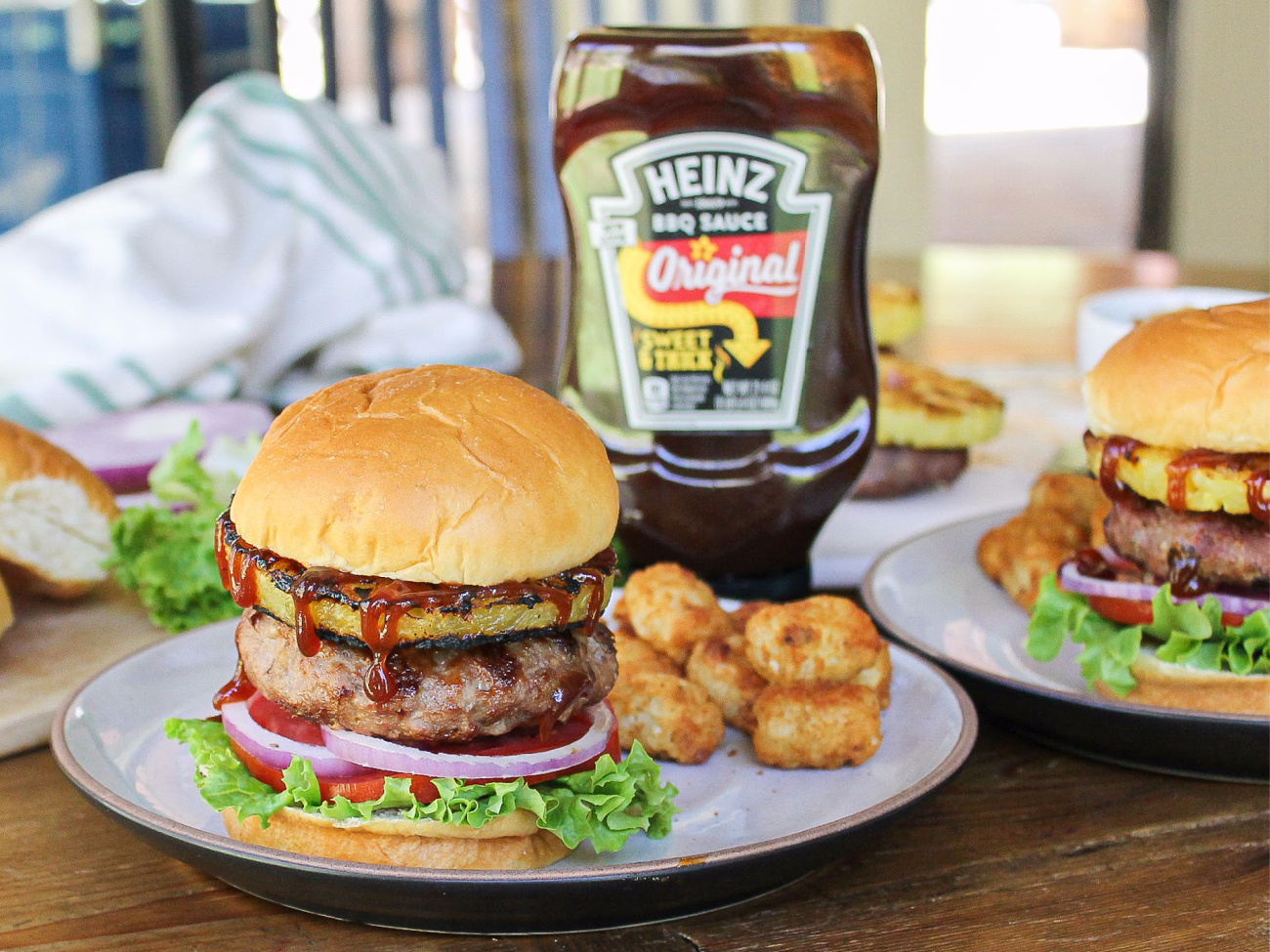 Escape From The Ordinary With These Hawaiian Turkey Burgers – Be Sure To Enter The Heinz Art Of The Burger Contest