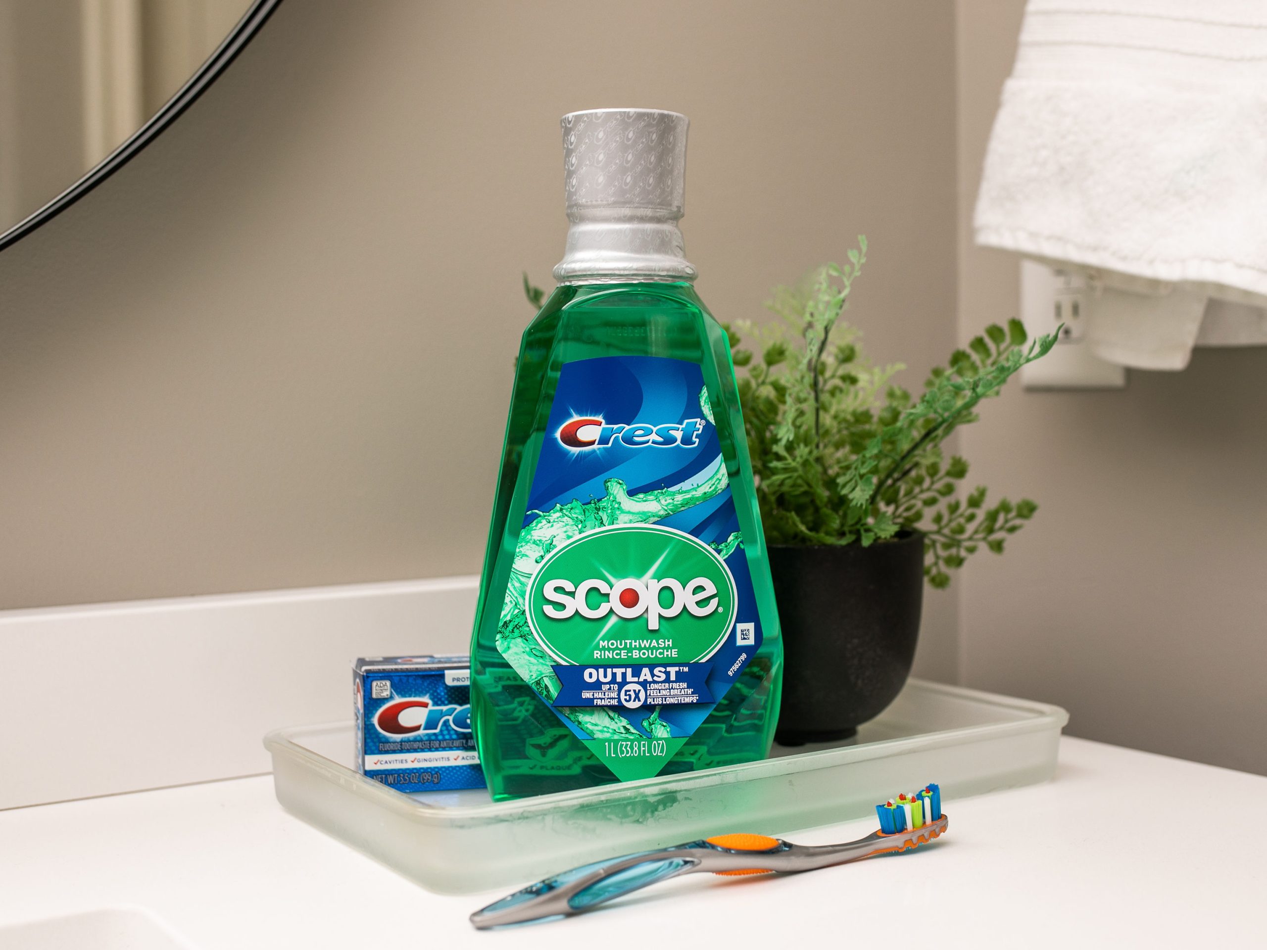 Scope-mouthwash-
