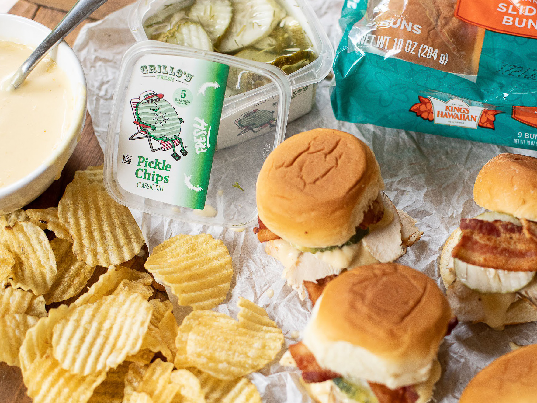 Add These Beer Cheese & Bacon Topped Chicken Sliders To Your Labor Day Menu on I Heart Publix 1