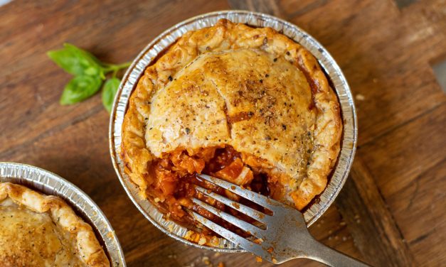 Grab Some RAGÚ And Try My Chicken Cacciatore Pot Pie – The Perfect Meal For Your Busy Weeknight