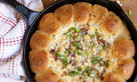 Grab A Deal On Hatfield Bacon & Serve Up Bacon Gorgonzola Skillet Dip At Your Next Holiday Gathering!