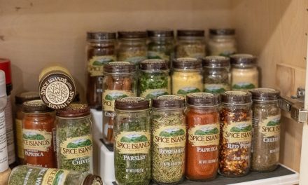 Refresh Your Spice Cabinet With Spice Islands – Win A Spice Islands Prize Pack + $100 Publix Gift Card
