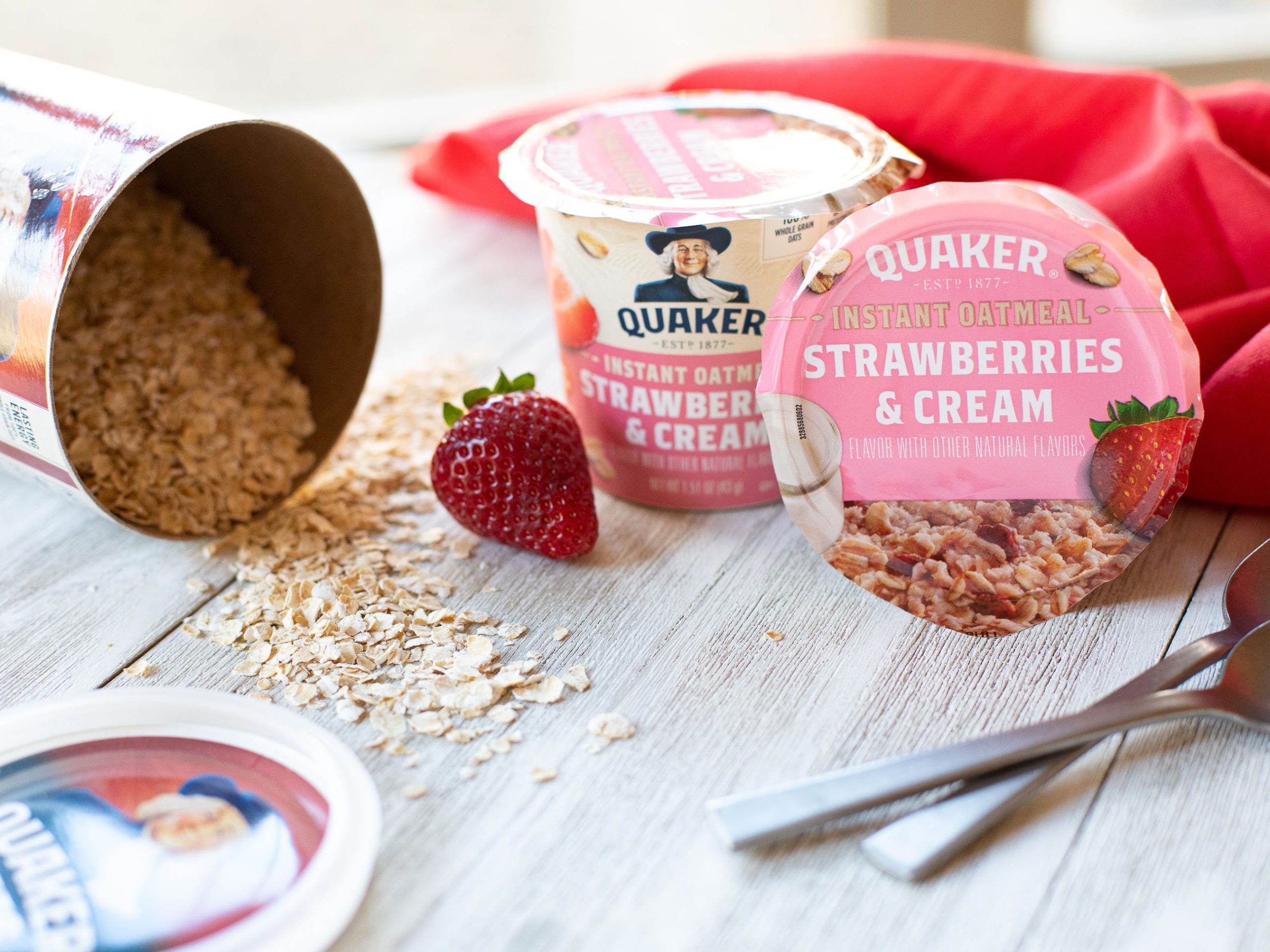 Quaker Instant Oatmeal Cups Only 50¢ Each At Publix