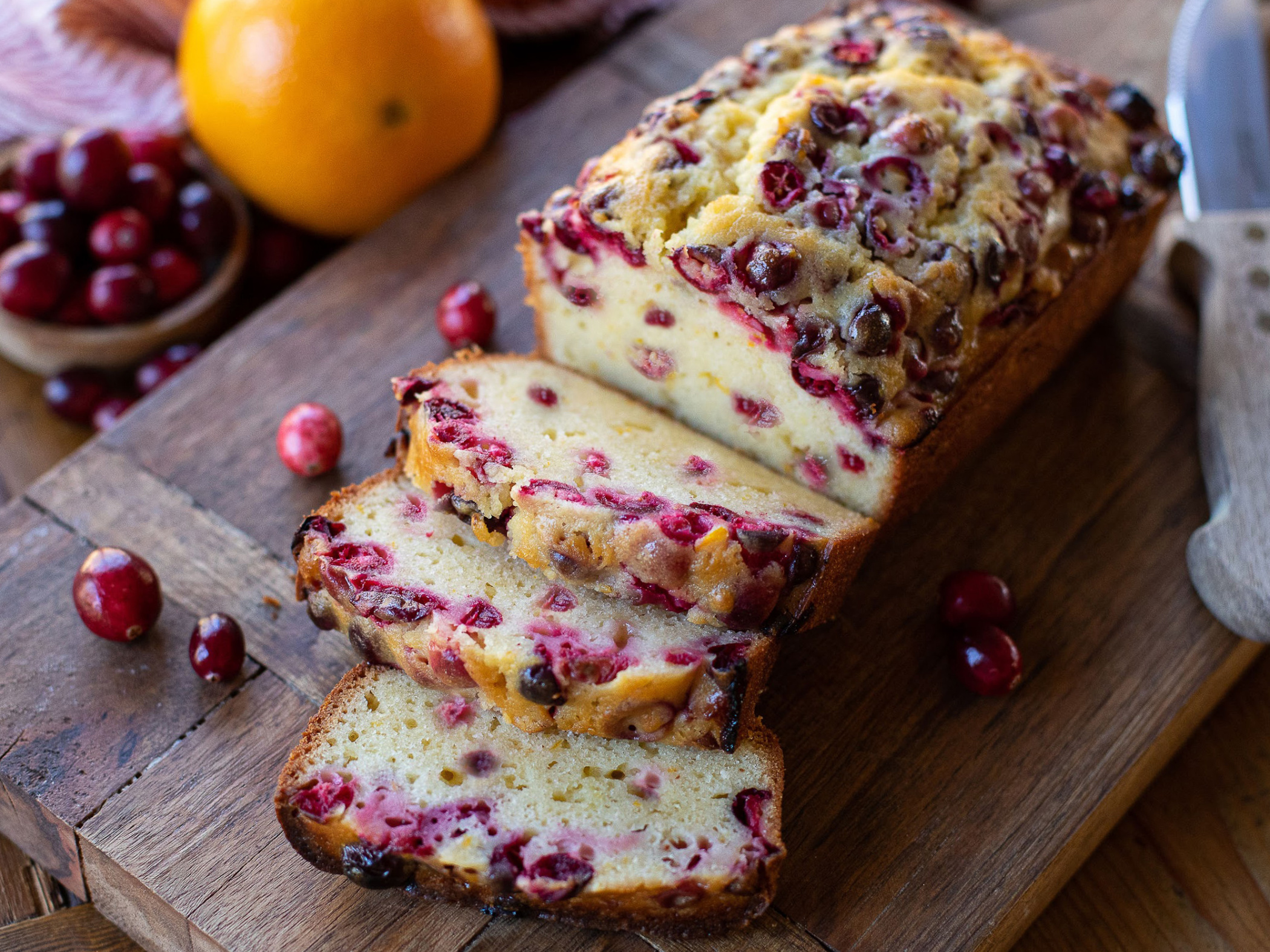 Crisco Oil Makes All Your Holiday Recipes Taste Great - Use It To Try My Cranberry-Orange Bread on I Heart Publix