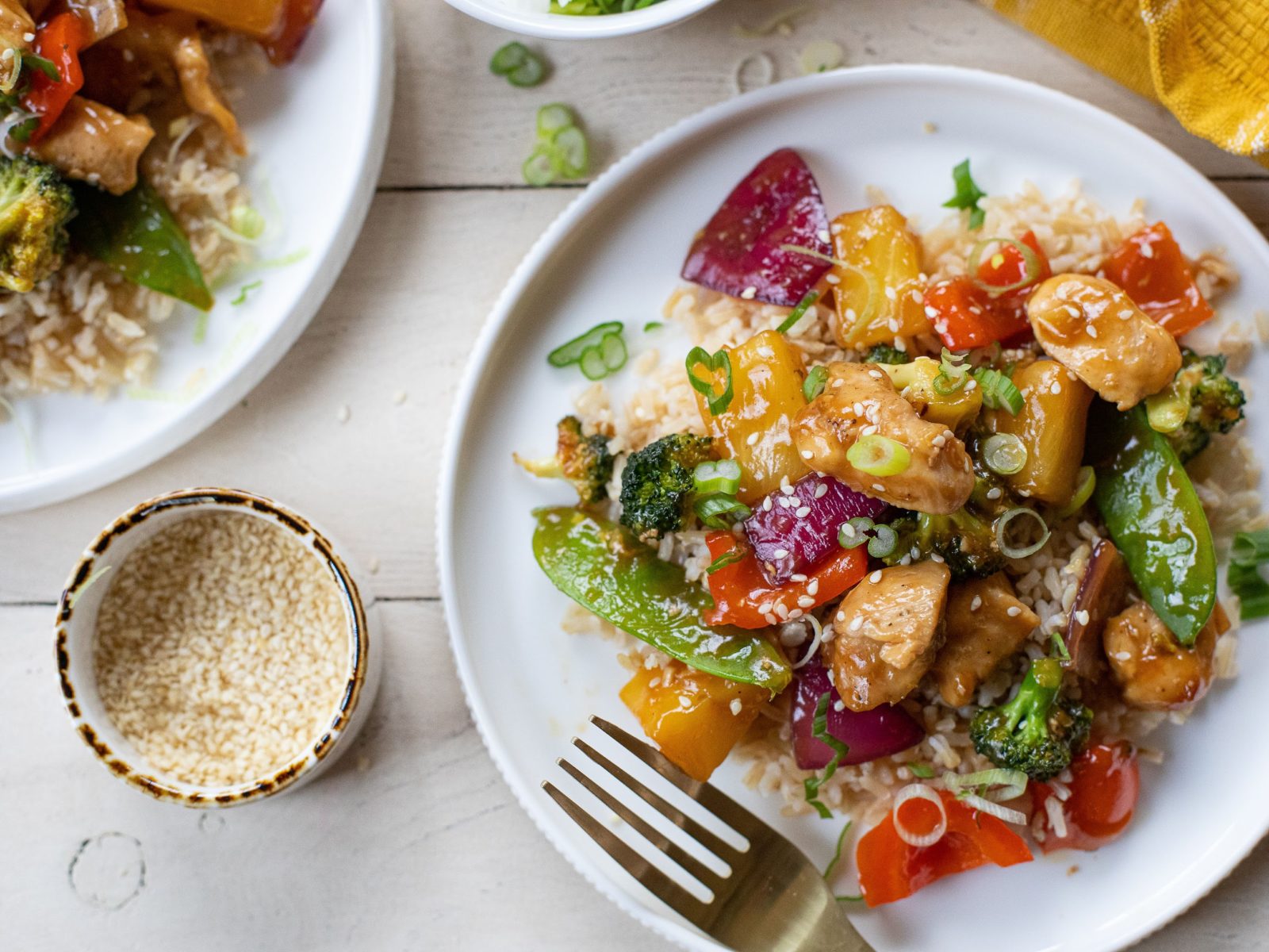 Try My Easy and Healthy Pineapple Chicken Stir Fry  - Save On Delicious Minute Or Success Rice NOW At Publix on I Heart Publix