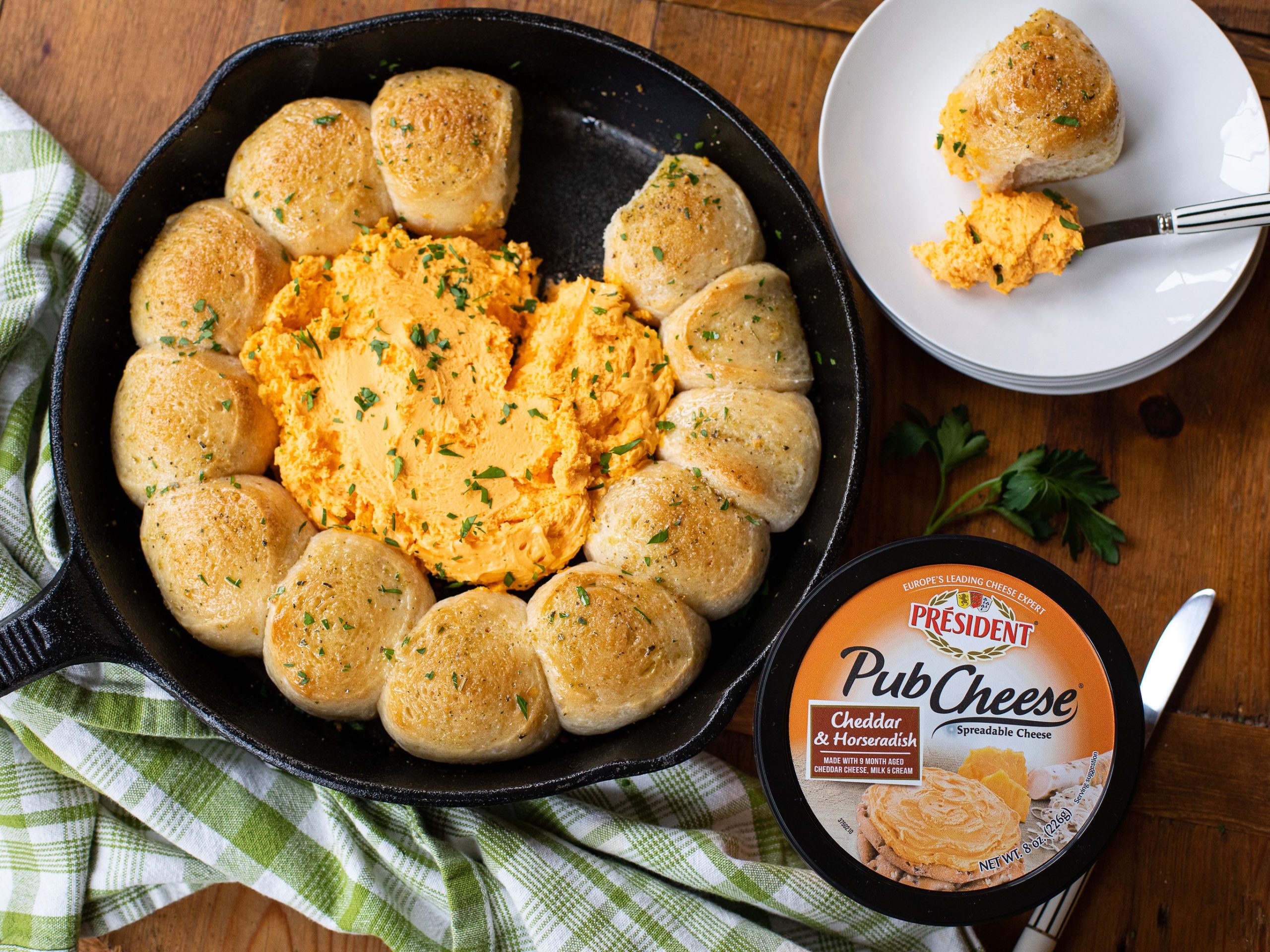 Entertain With Ease Thanks To My Pub Cheese Baked Bread Ring on I Heart Publix