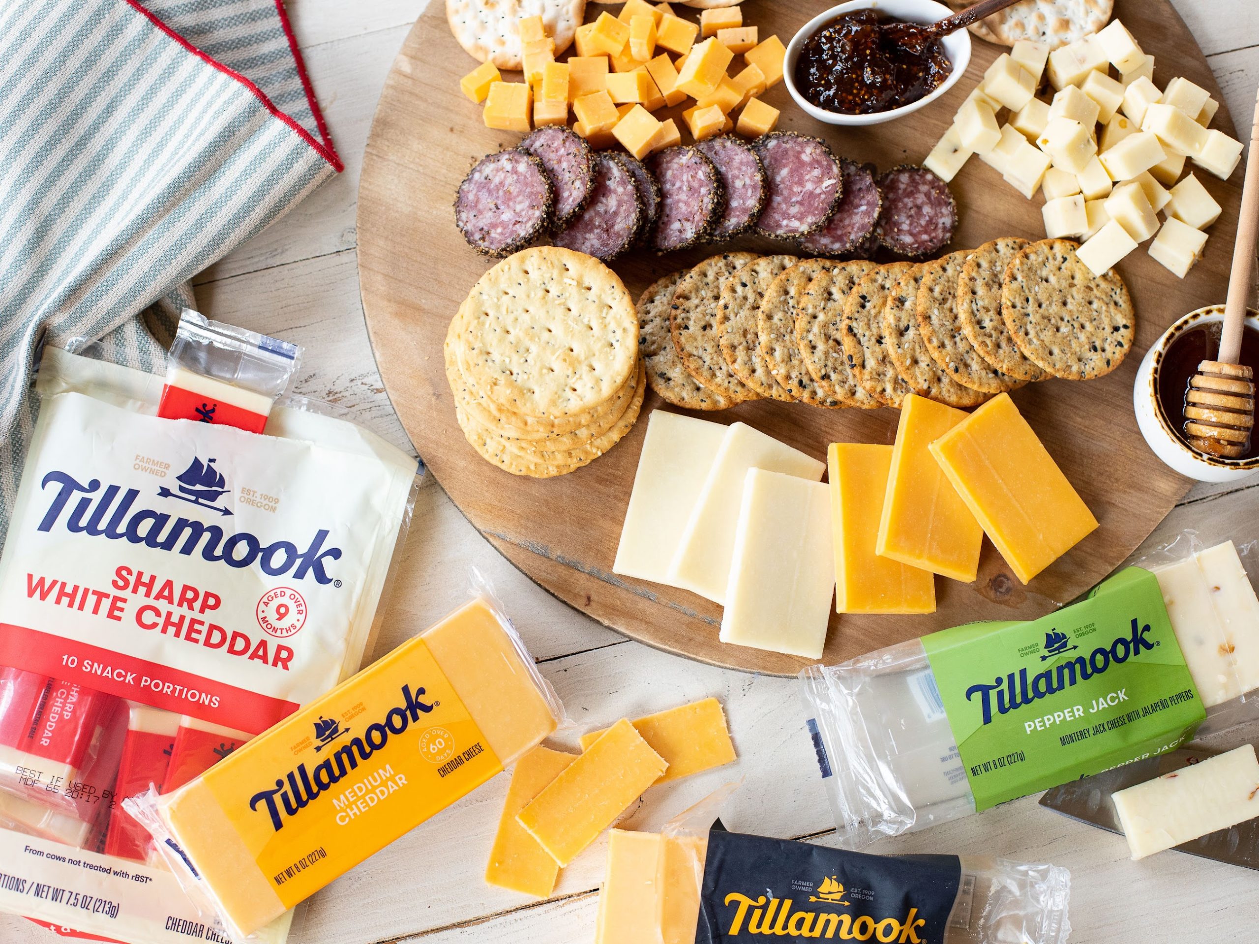 Tillamook Entertaining Serve Up Tillamook Cheese Ball At Your New Year's Eve Gathering (+ Earn A Publix Gift Card) on I Heart Publix