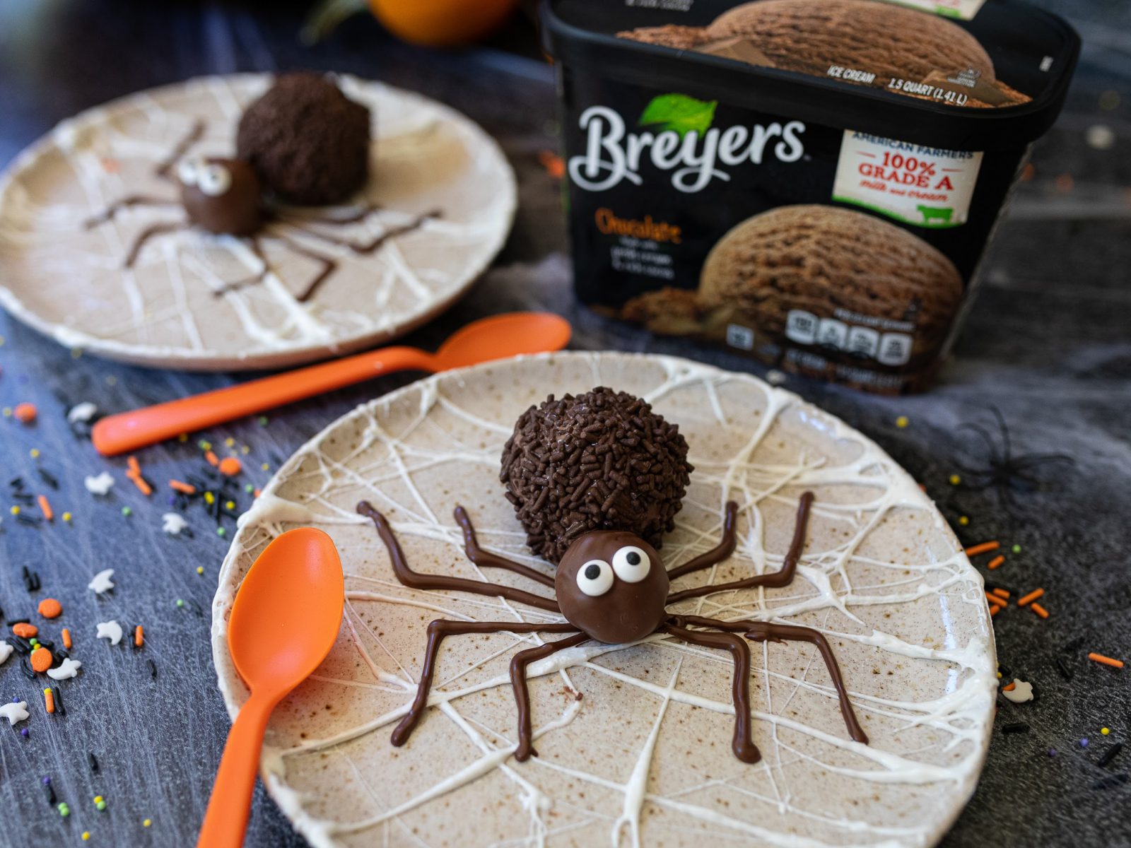 Add Some Fun To Mealtime With My Breyers® Spider Brownie Sundaes – Save Now At Publix