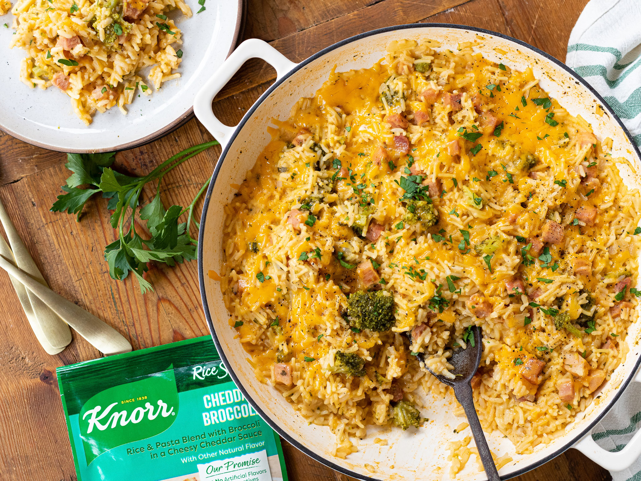 Knorr Sides Are Buy One, Get One FREE At Publix – Perfect For My Cheesy Ham & Rice Skillet
