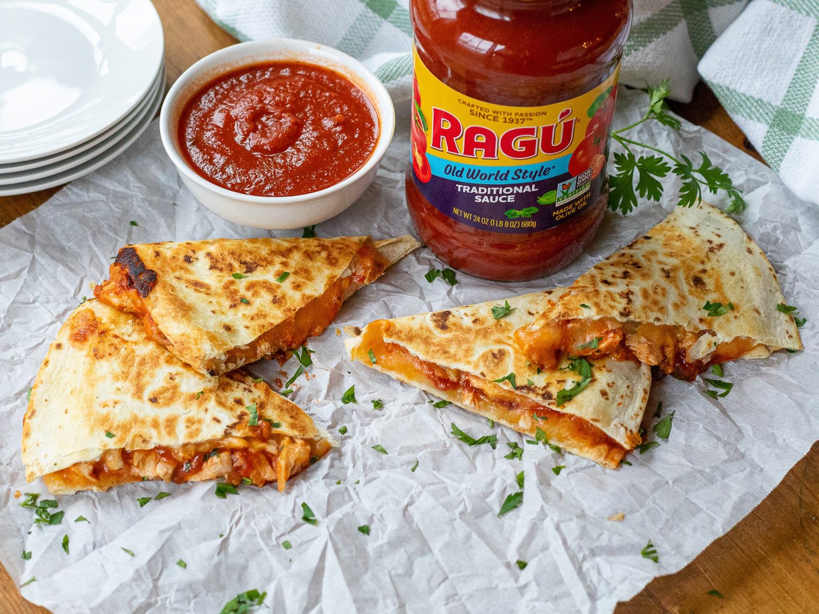 Huge Appetites Don’t Need Huge Wallets – Choose RAGÚ® Sauces For Tasty & Affordable Meals