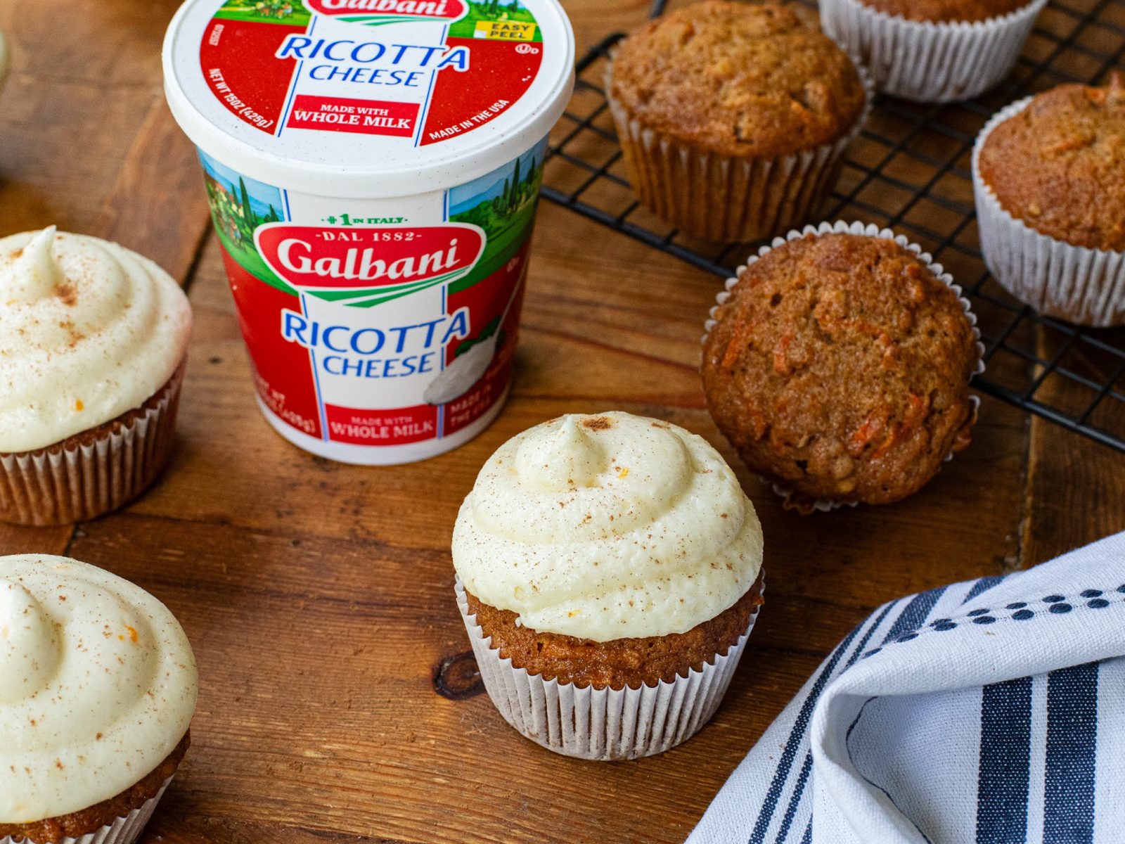 Carrot Cake Cupcakes With Galbani® Ricotta Frosting – You Gotta Ricotta For Dessert!