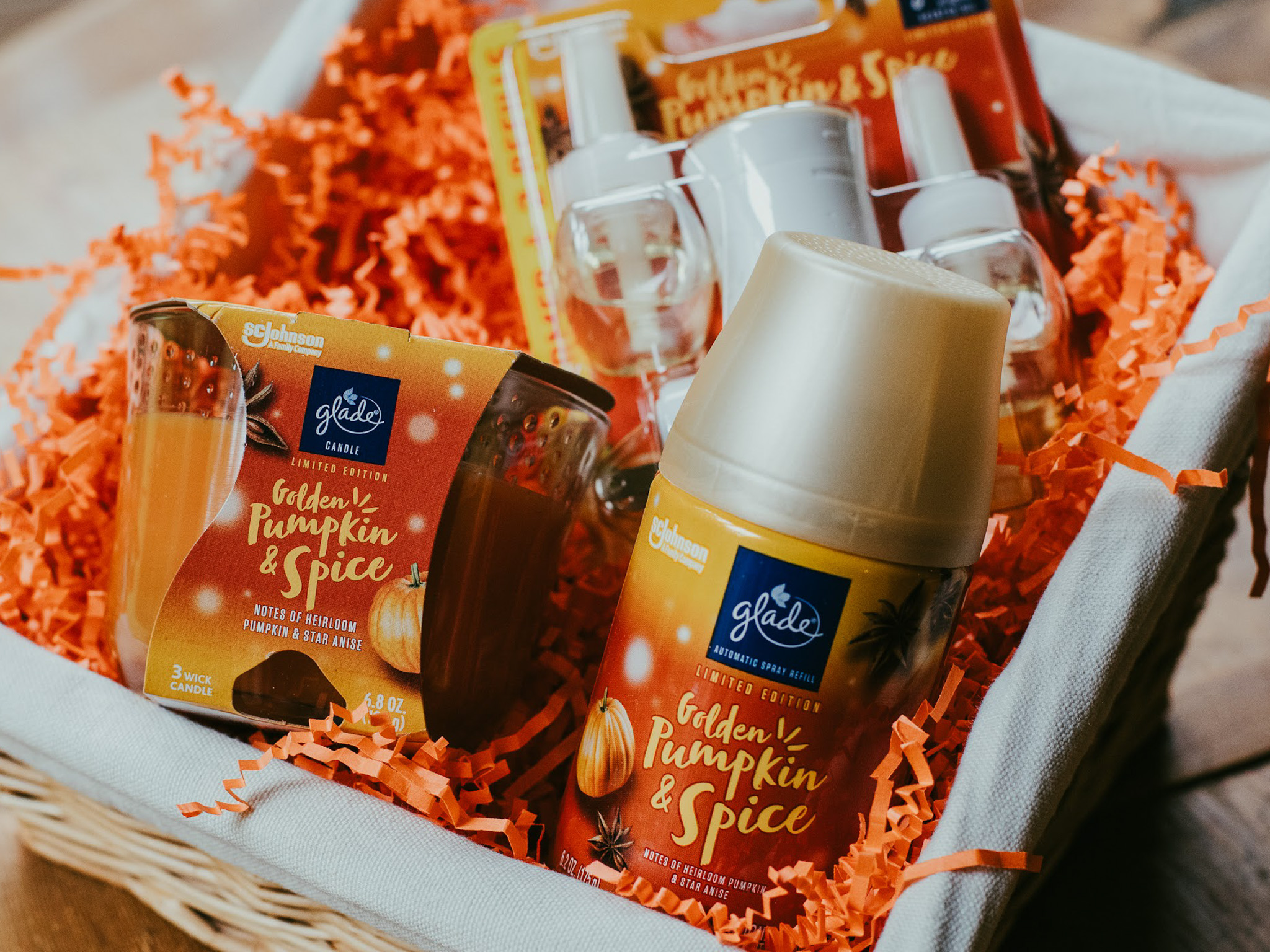 Glade Golden Pumpkin Spice 1