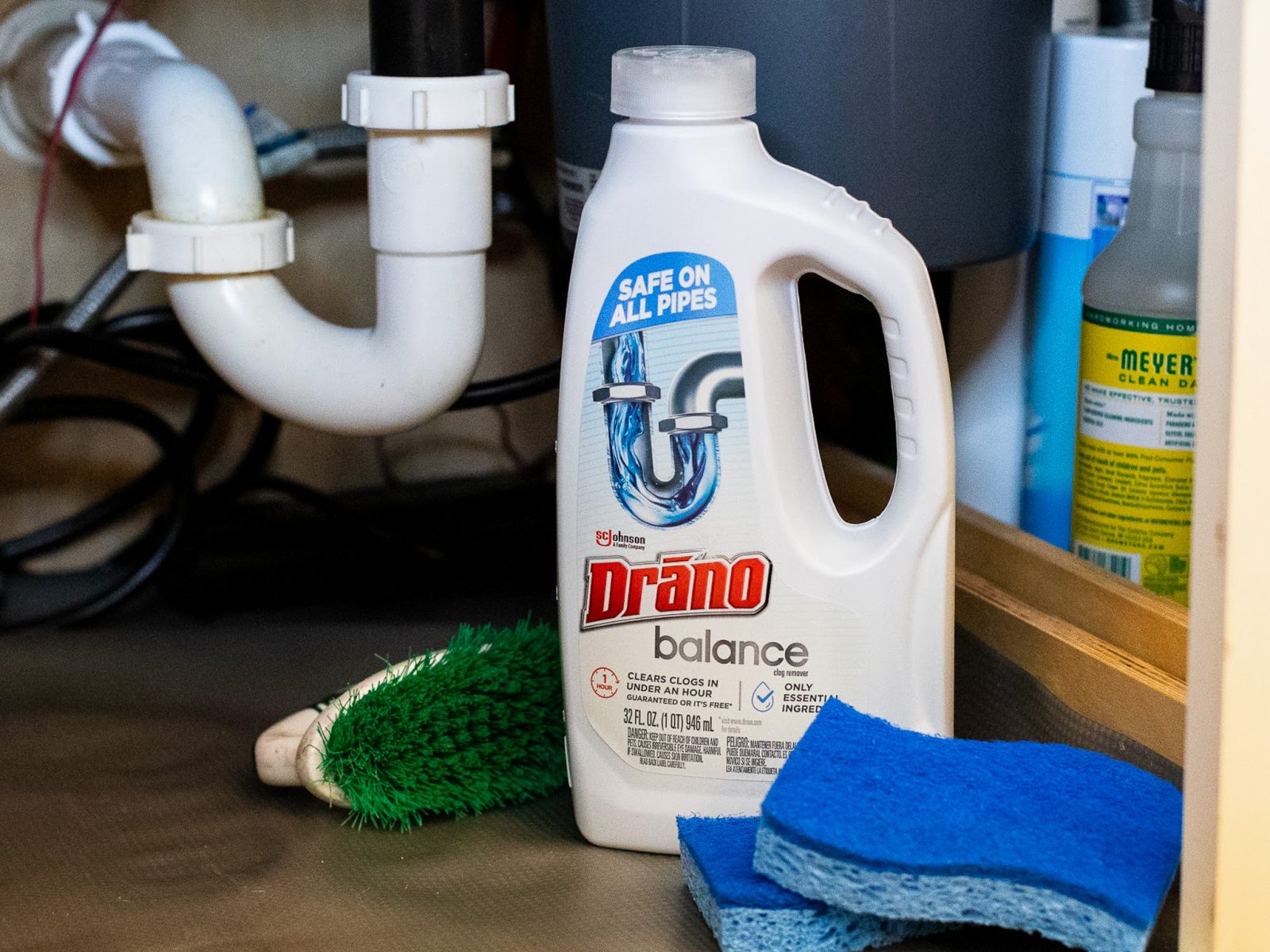 Clear Clogs With Just The Essential Ingredients – Choose Drano® Balance ...