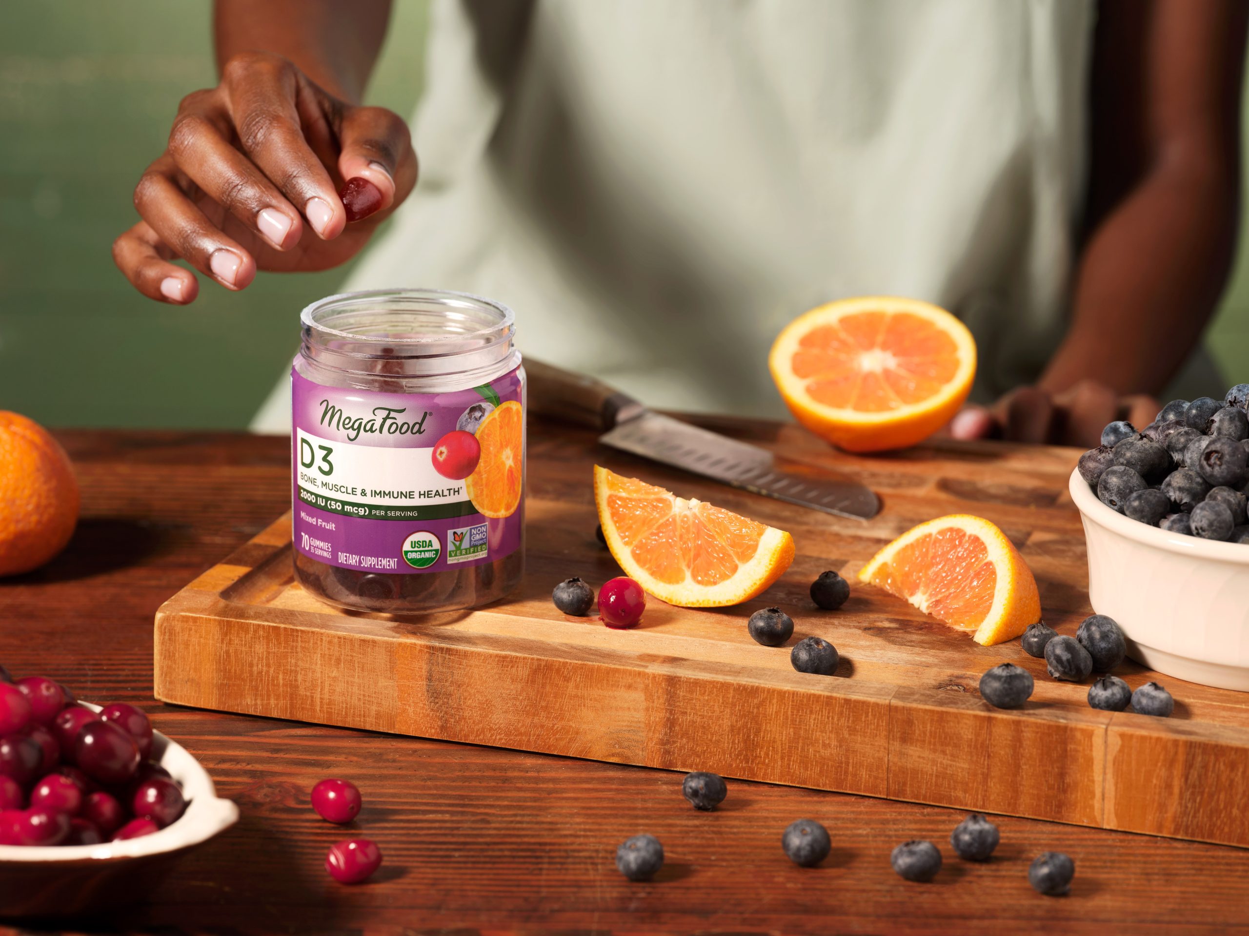 23_MF_D3Gummies_Countertop_Lifestyle_1246_R1V2