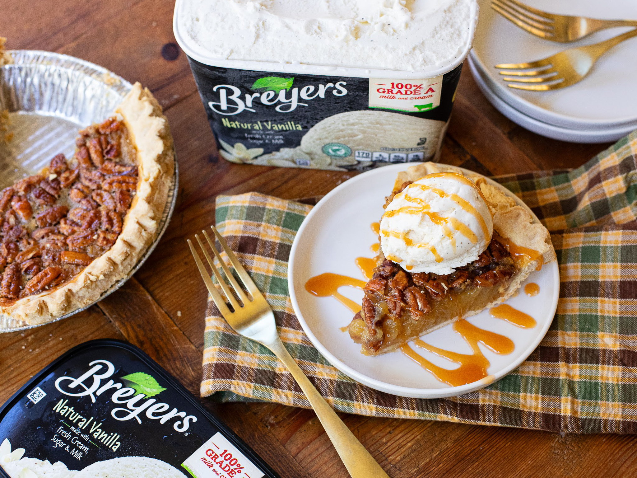 Breyers Pecan Pie a la Mode