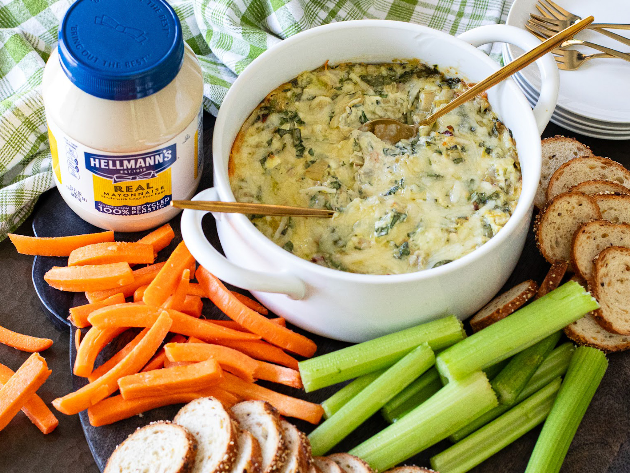 Hellmann’s SPinach Artichoke Dip