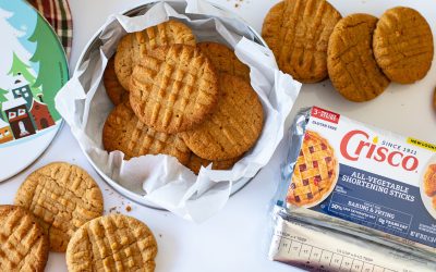 Stock Up For The Holidays: Crisco® All-Vegetable Shortening Sticks Are On Sale At Publix!