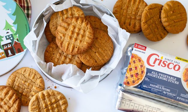 Stock Up For The Holidays: Crisco® All-Vegetable Shortening Sticks Are On Sale At Publix!