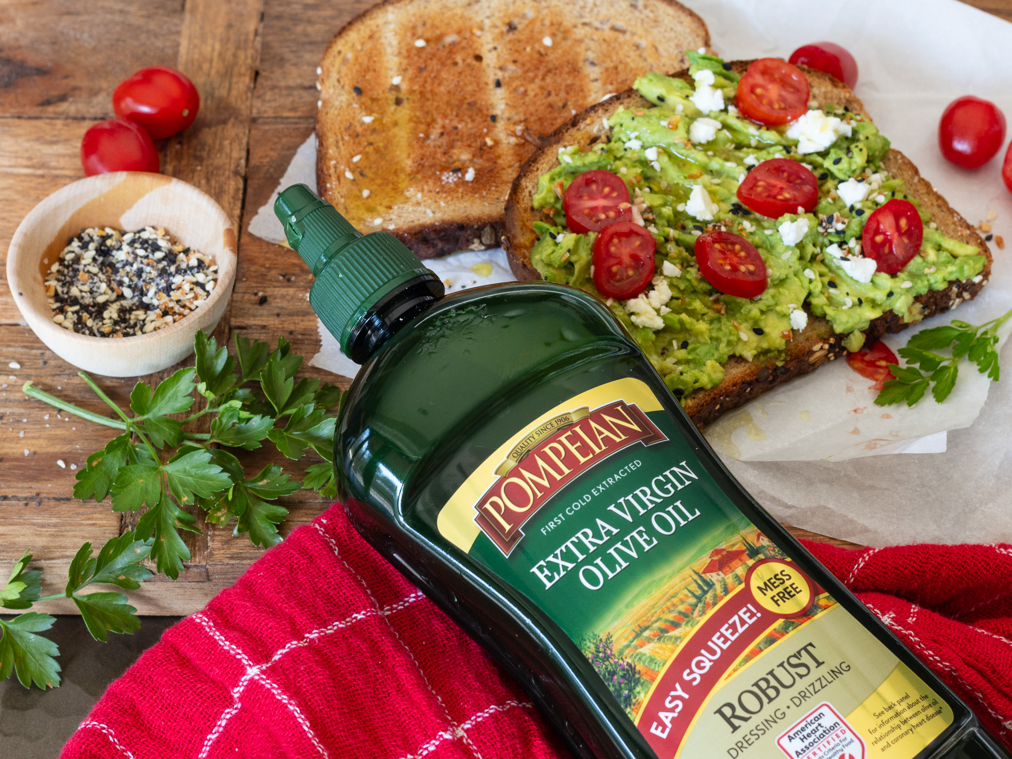 Pompeian Extra Virgin Easy Squeeze-toast