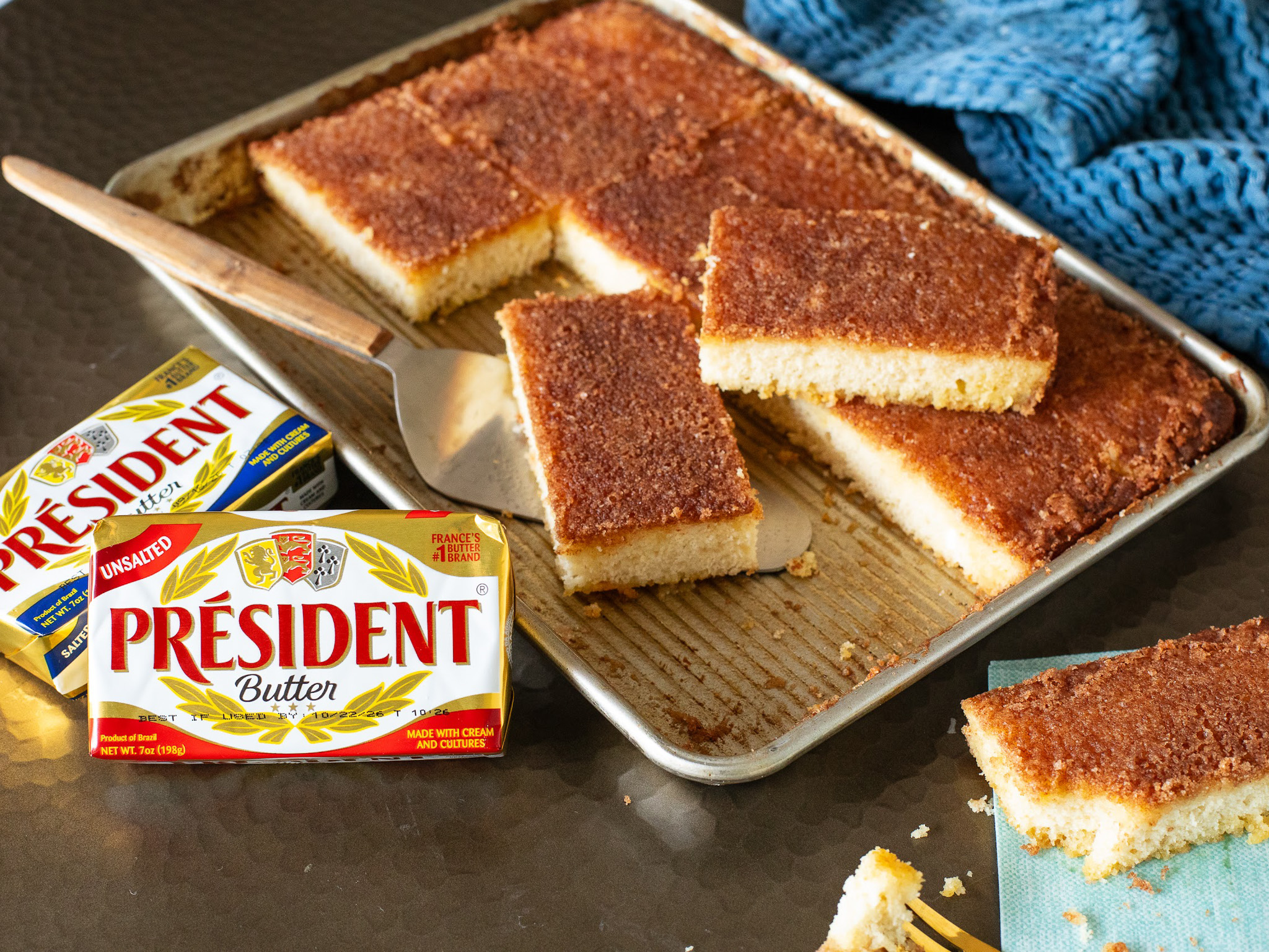 Cinnamon Toast Crunch Cake Bars-2